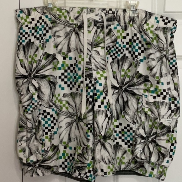 Arizona Jean Company Men’s Swim Trunks - Picture 1 of 4